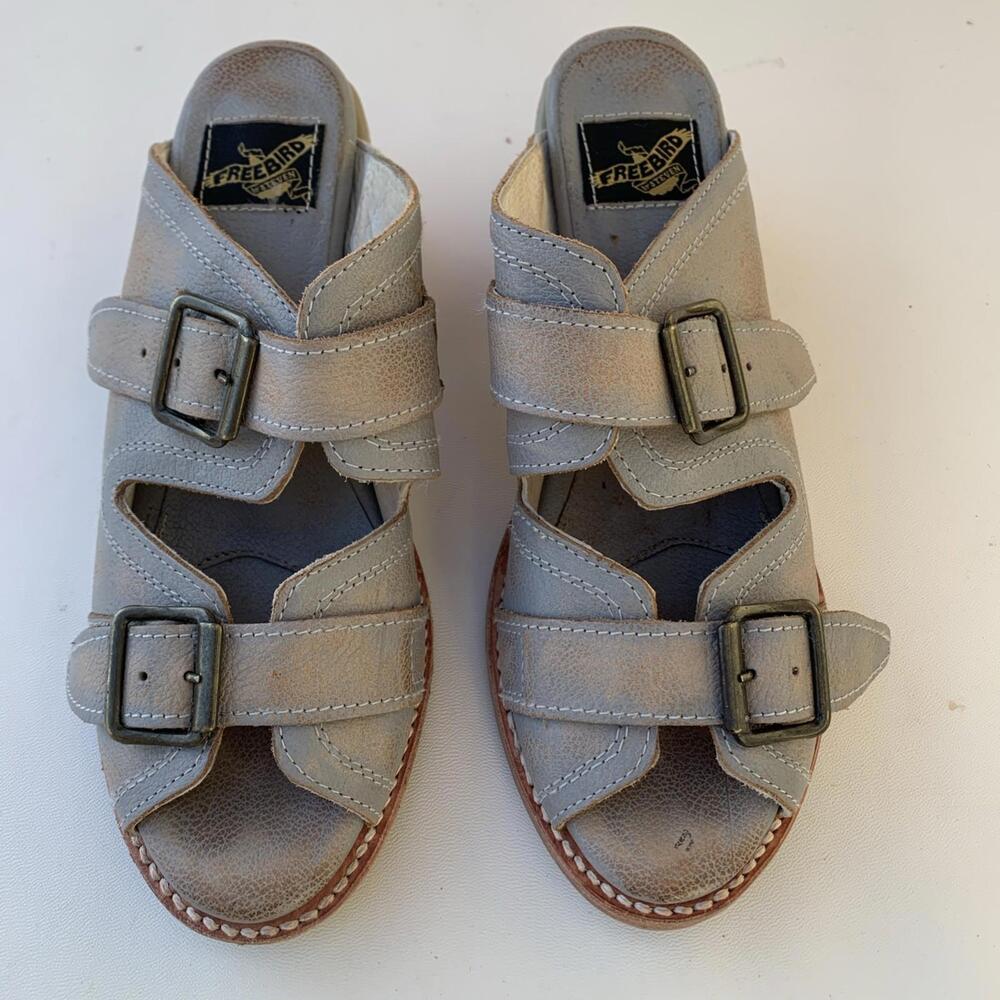 Womens FREEBIRD Caprice sandals size 7 gray distressed boho chunky heel EUC